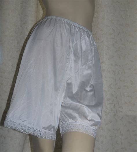 Vintage Vanity Fair Nylon Soyeux Blanc And Dentelle Français Etsy France