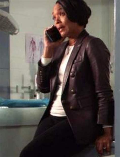 9 1 1 S06 Angela Bassett Leather Blazer Hollywood Jackets