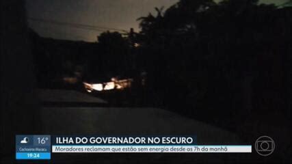 Moradores da Ilha do Governador estão sem energia há mais de 12 horas