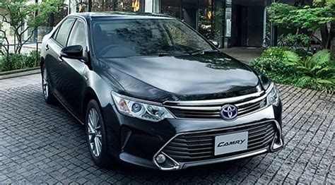 Toyota Camry Hybrid Baru Makin Mahal Segini Harga Bekasnya Mobil