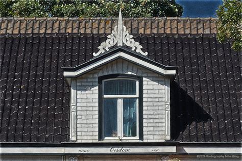 Pointy end up - traditional Dutch roof decorations - Showcase - discuss ...