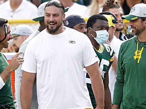 Watch Dude Is A Machine Packers Ot David Bakhtiari Demolishes