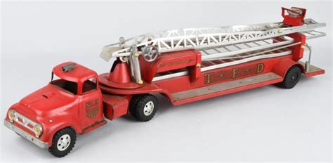 TONKA 1956 FIRE LADDER TRUCK