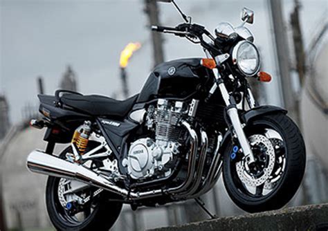 Yamaha Xjr Prezzo E Scheda Tecnica Moto It