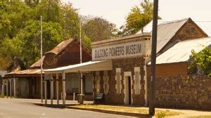 Gulgong NSW – More Than History – Accommodation, Restaurants, Shops ...