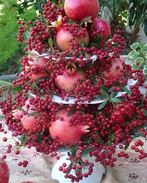 21 Pomegranate Fall Decorations To Infuse Your Décor With Color