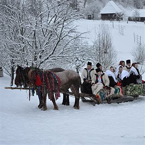 Play COLINDE ROMANESTI 2021 Colaj Nou Colinde Traditionale Cele Mai