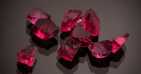 Garnet Meaning Healing Properties Benefits And Uses