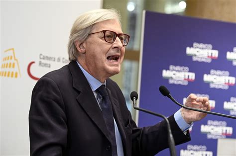 Sgarbi Rischia Di Andare A Processo Per L Acquisto Di Un Quadro Tg