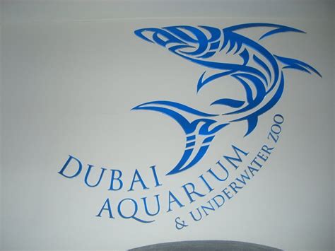 Dubai Aquarium Dubai Mall - Biggest Crocodile in the world