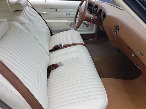 1975 Oldsmobile Cutlass Interior – 12 | Barn Finds