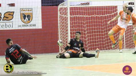 Afajti Vence Flamenguinho E O Primeiro Finalista Do Futsal S Rie A De