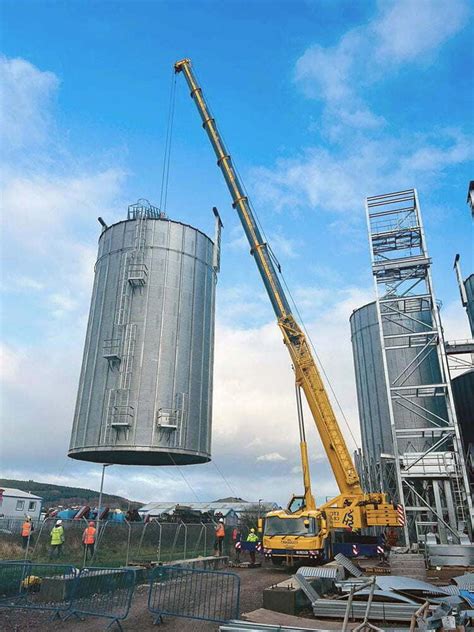 Crane Hire Harris Stoddart Crane Hire Lifting Equipment On Harris