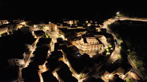 Street Food Sicily Anche A Rocca Di Capri Leone Il Cibo Di Strada In