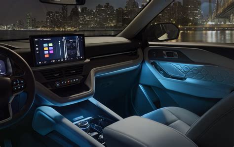 2025 Ford Explorer Debuts With New Tech, Redesigned Interior