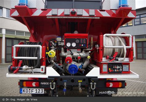 Einsatzfahrzeug Florian Koblenz Bos Fahrzeuge