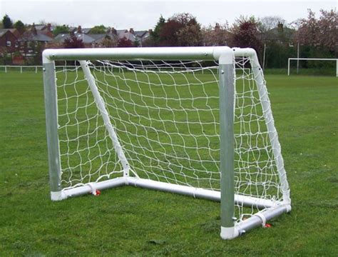 Chemical Coated Goal Posts Length 10ft 7ft 8ft 9ft Feature