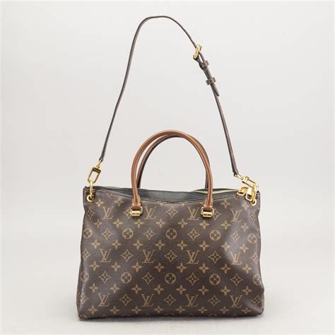 Louis Vuitton A Monogram Canvas Pallas Mm Bag Bukowskis