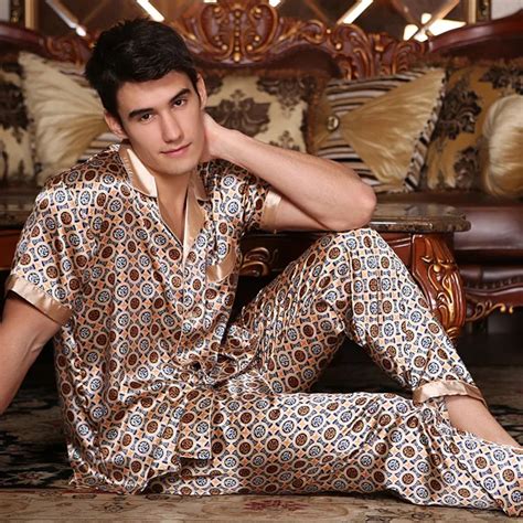 Mens Stain Silk Pajama Set Men Pajamas Silk Sleepwear Men Sexy Modern Style Soft Cozy Satin