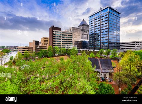 Greensboro, North Carolina, USA downtown skyline Stock Photo - Alamy