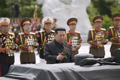 Kju Visits War Martyrs Cemetery North Korea Leadership Watch