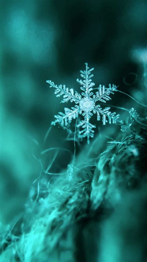 Snowflake Wallpaper - IXpaper