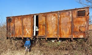 LOK Report Serbien Öffentlicher Verkauf von verschrotteten