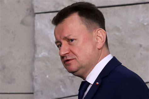 Błaszczak Już mamy więcej żołnierzy WOT niż planuje mieć Siemoniak