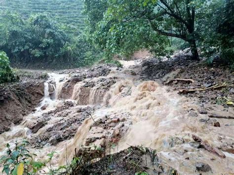 绿春县连续强降水导致多地山体滑坡、公路中断 云南首页