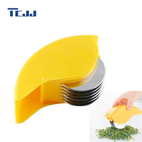 Tcjj Herb Rolling Mincer Manual Herbal Scallion Vegetable Chopper