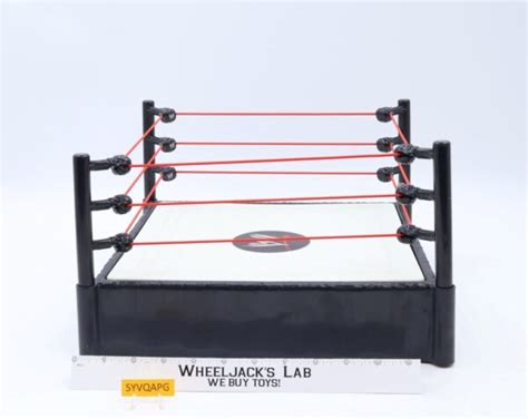 Extreme Rules Wrestling Ring + Accessories WWE WWF 2010 Hasbro Playset ...