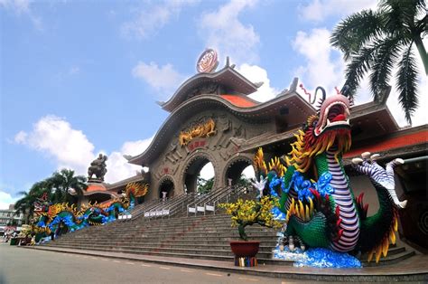 Suoi Tien Theme Park The Cultural Park In Saigon Vietnam