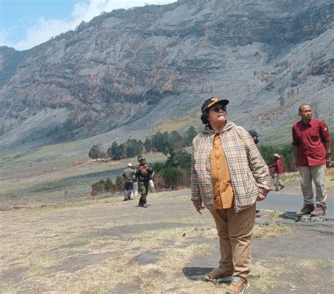 Menteri Lhk Ungkap Kawasan Bromo Yang Terbakar Hektare Ini Langkah