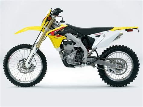 Información detallada de Juego Suzuki RMX 450Z Fotos y Especificaciones