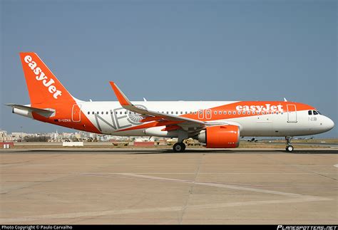 G UZHA EasyJet Airbus A320 251N Photo By Paulo Carvalho ID 777137