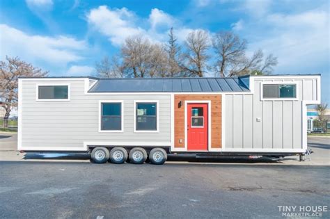 400 Sq Ft Luxury Tiny House