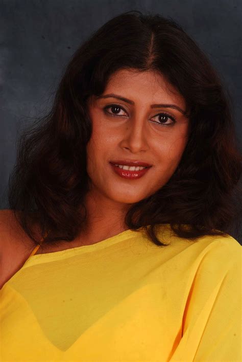 Tamil Actress Ranjitha Photo Gallery Hotstillsindia Number Hot Celebrity Entertainment Website