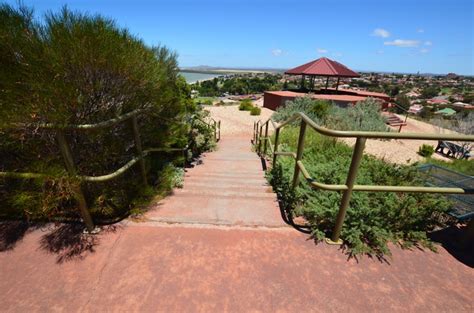 Hummock Hill Lookout