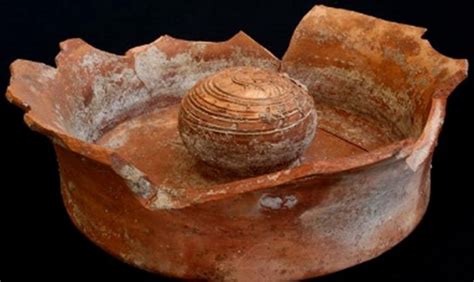 Fascinating Artifacts Excavated At Harappan Site In Rajasthan, India ...