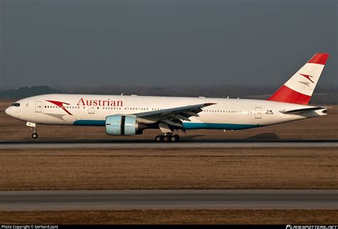 Oe Lpb Austrian Airlines Boeing Z Er Photo By Gerhard Zant Id