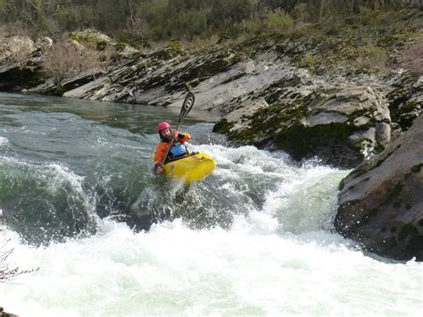 Descensos de ríos en Gredos- Govin Kayak Gredos