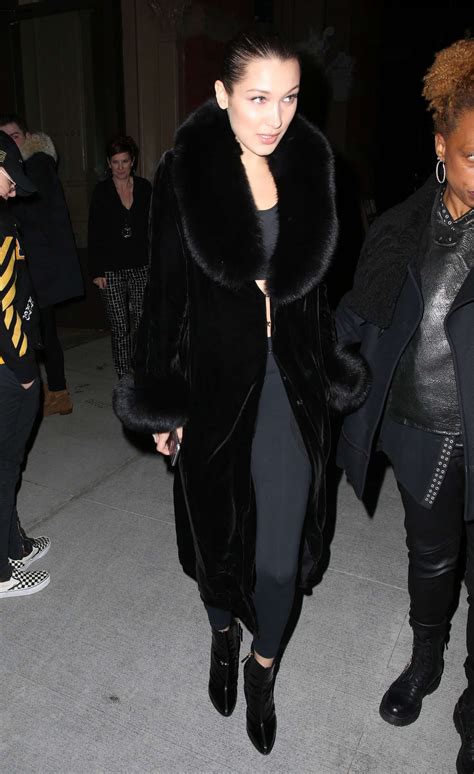 Bella Hadid In Black Fur Coat Out In New York City 09 Gotceleb