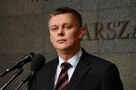 Siemoniak więcej NATO w Europie