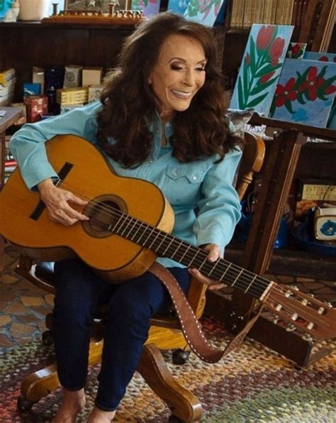 Loretta Lynn 1932 2022 Find A Grave Memorial