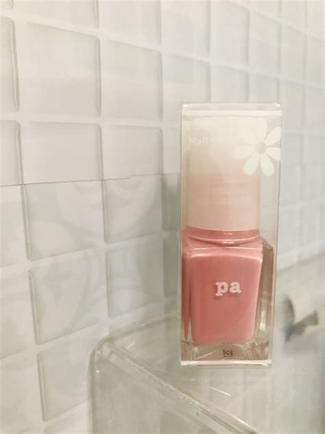 p a D ear L a u r a : soft pink nail polish [PRAISE & AMBITION] | Pink