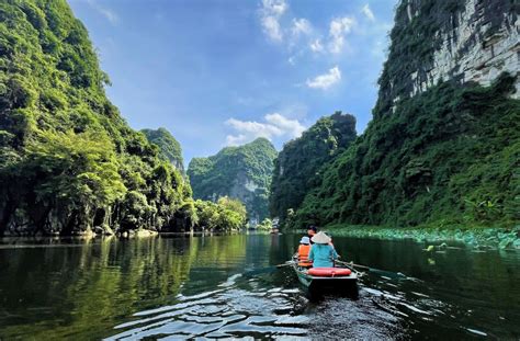 Trang An Boat Tour Detail Information Guideline 2023