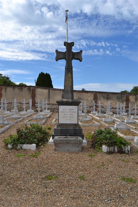 Monument Bernay Les Monuments Aux Morts