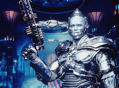 Arnold Schwarzeneggers Mr Freeze From Crisis On Infinite Earths