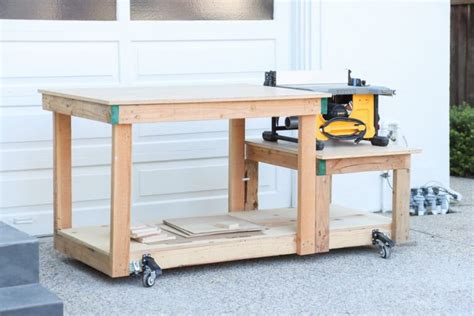 DIY workbench for table saw - Hydrangea Treehouse