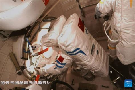 Shenzhou 14 Taikonauts Perform Third Spacewalk China Org Cn